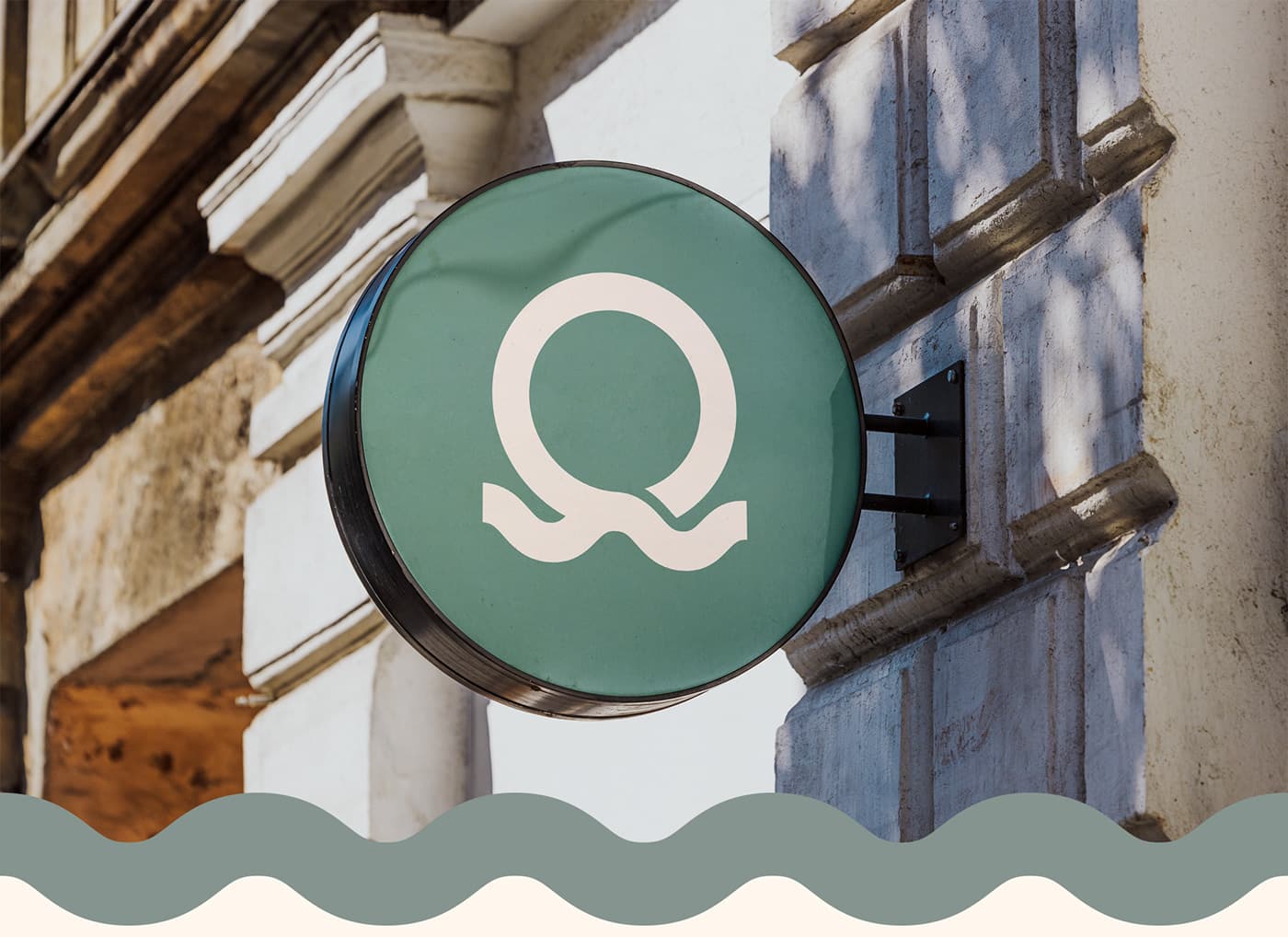 Q West - Cafe & Roastery detail 4